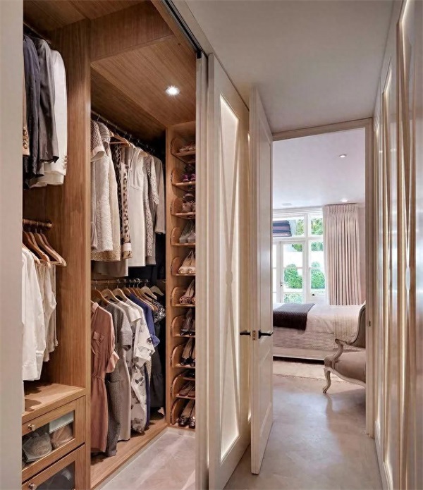 臥室衣柜巧布局，9種臥室衣柜布局方法，總有一款適合你！