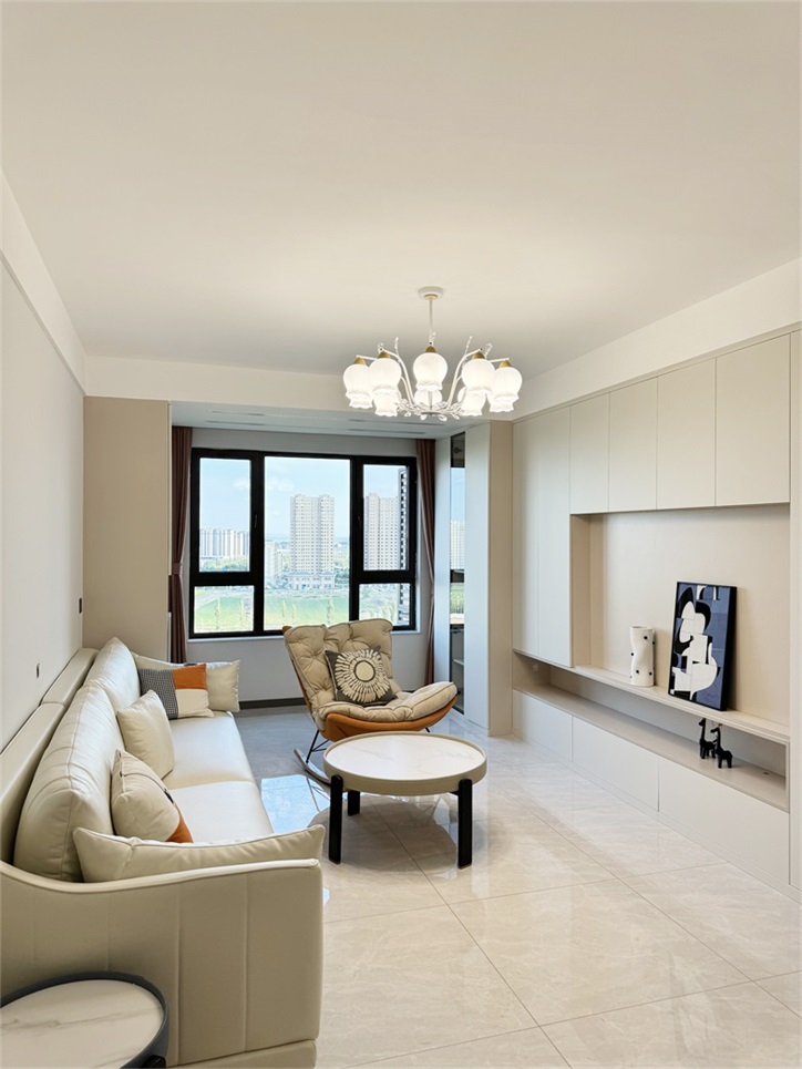 富力尚悅居裝修實景，簡潔明亮現代風空間！